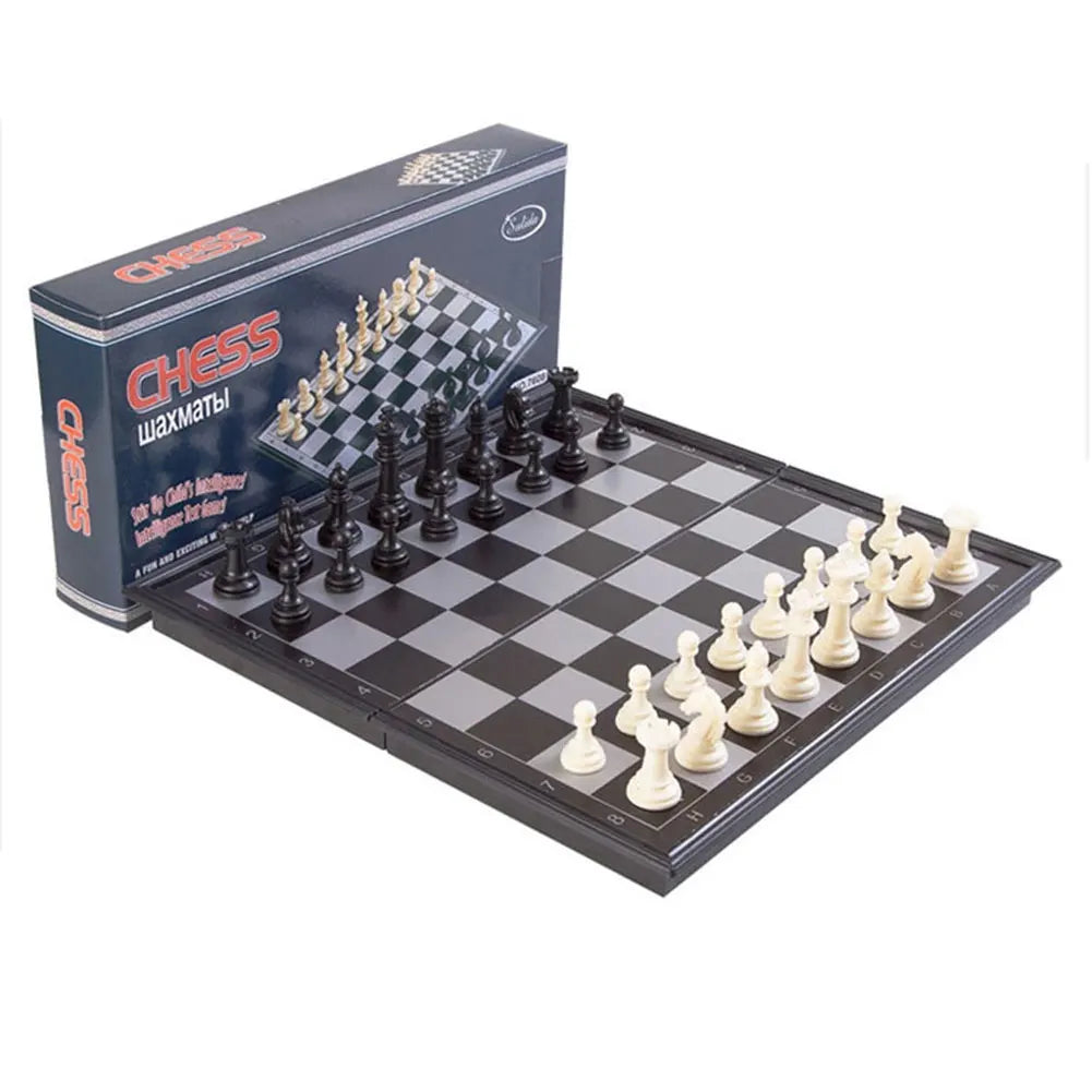 Folding Magnetic Chess Set 19.5x19.5 cm for Beginners and Adults