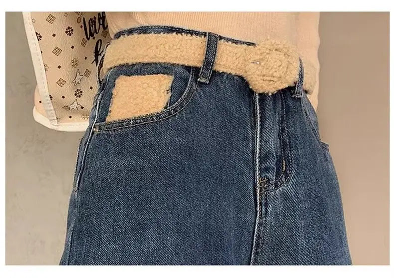 Lammull Jeans med vida ben för kvinnor Fluffiga höst och vinter Nya stilar Internet Berömda outfit Beskurna byxor med raka ben Trendigt