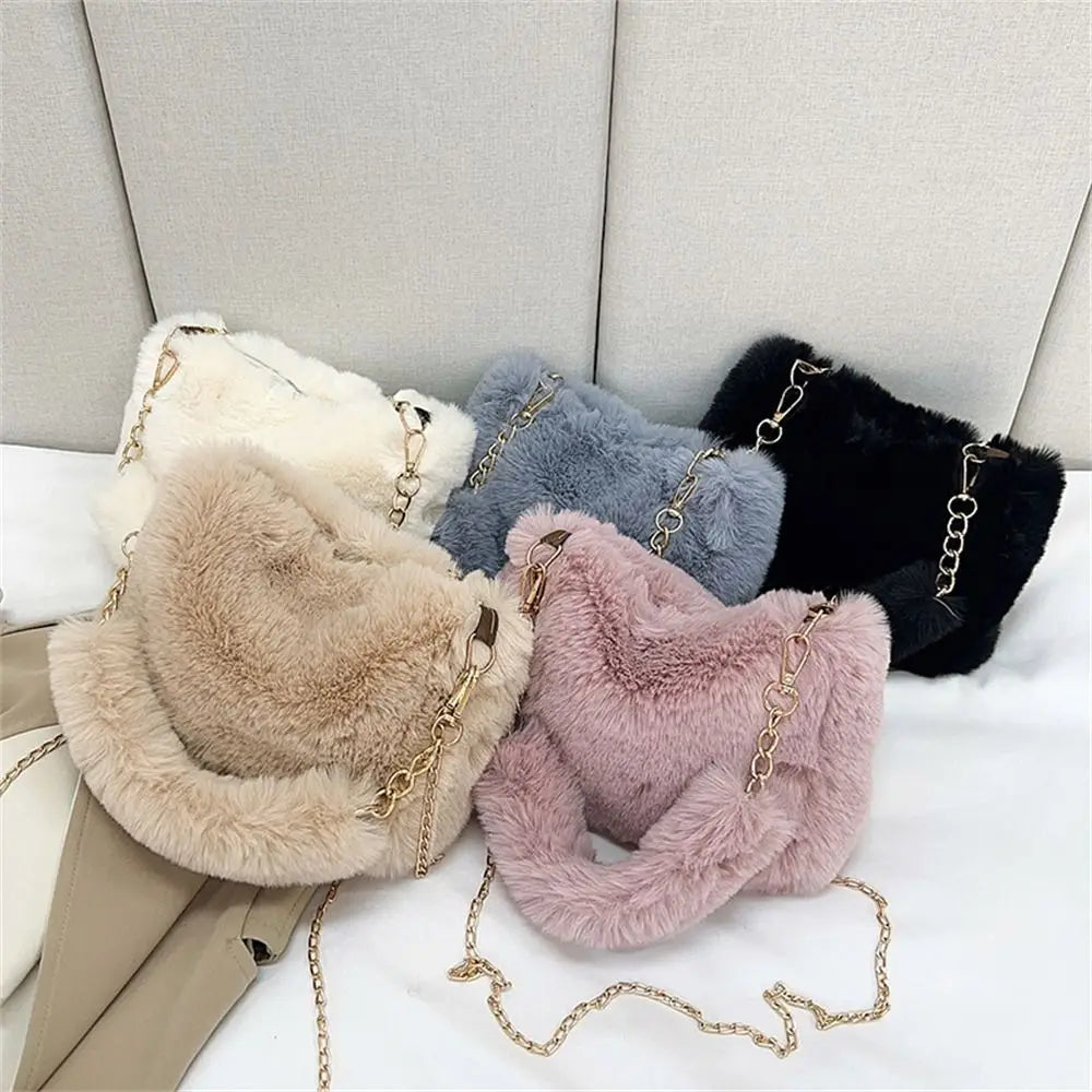 Fashion Women Fluffy Shoulder Bag – Winter Chain Underarm Bag med mjukt plyschhandtag