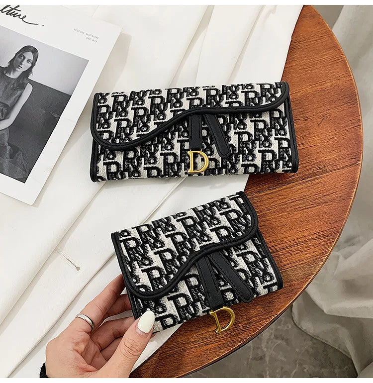 High-quality Fashion Cloth Short Wallet – Female Long Folding Wallet for Multi-cards and Change, Trendy Design.