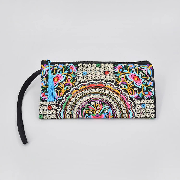 Vintage Ethnic Style Embroidered Wallet – Long Wristlet Clutch Bag with Floral Fabric Design and Phone Pocket