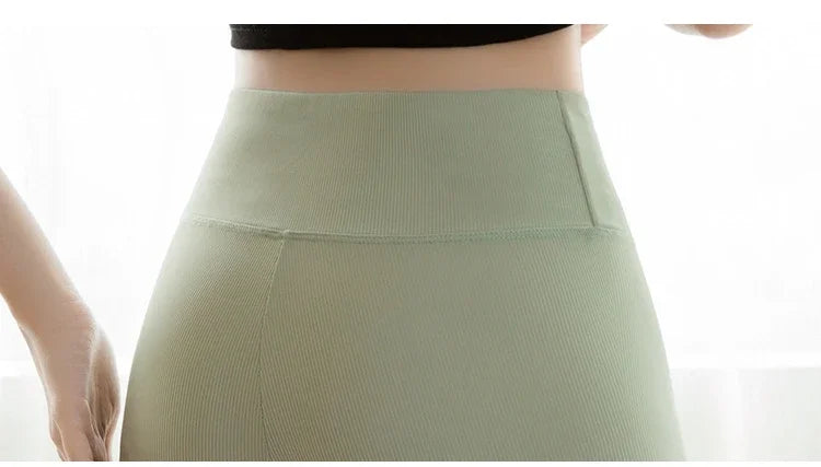 Kvinnors kors midja Ice Silk Yoga Shorts