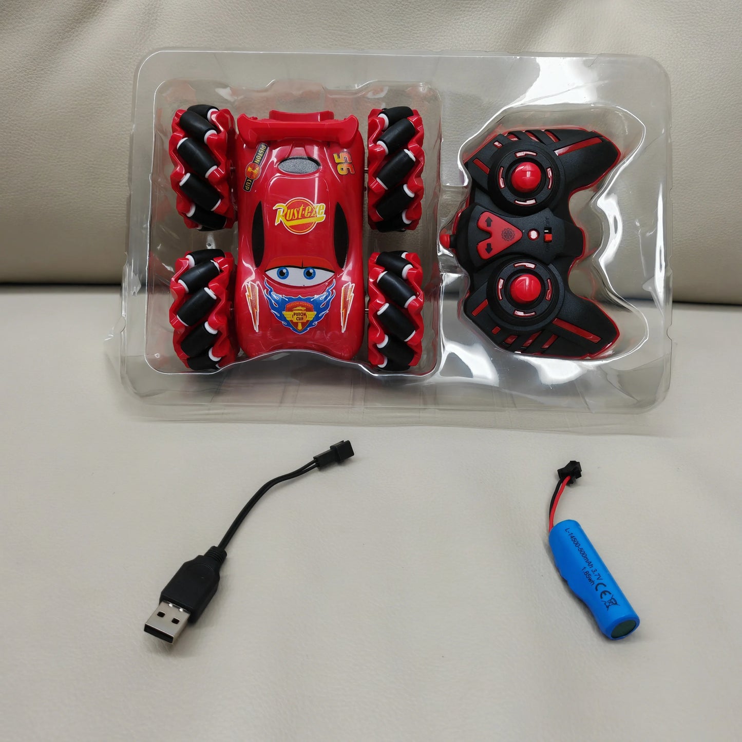 Nya bilar3 Rc modellleksaker Lightning Mcqueen 4-vägs racerbil Elektrisk fjärrkontroll Bilsimulering Racingbilar modell barngåva