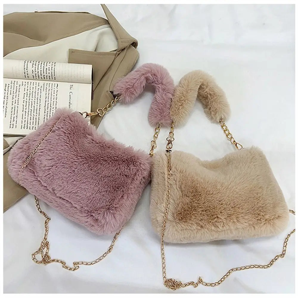 Fashion Women Fluffy Shoulder Bag – Winter Chain Underarm Bag med mjukt plyschhandtag