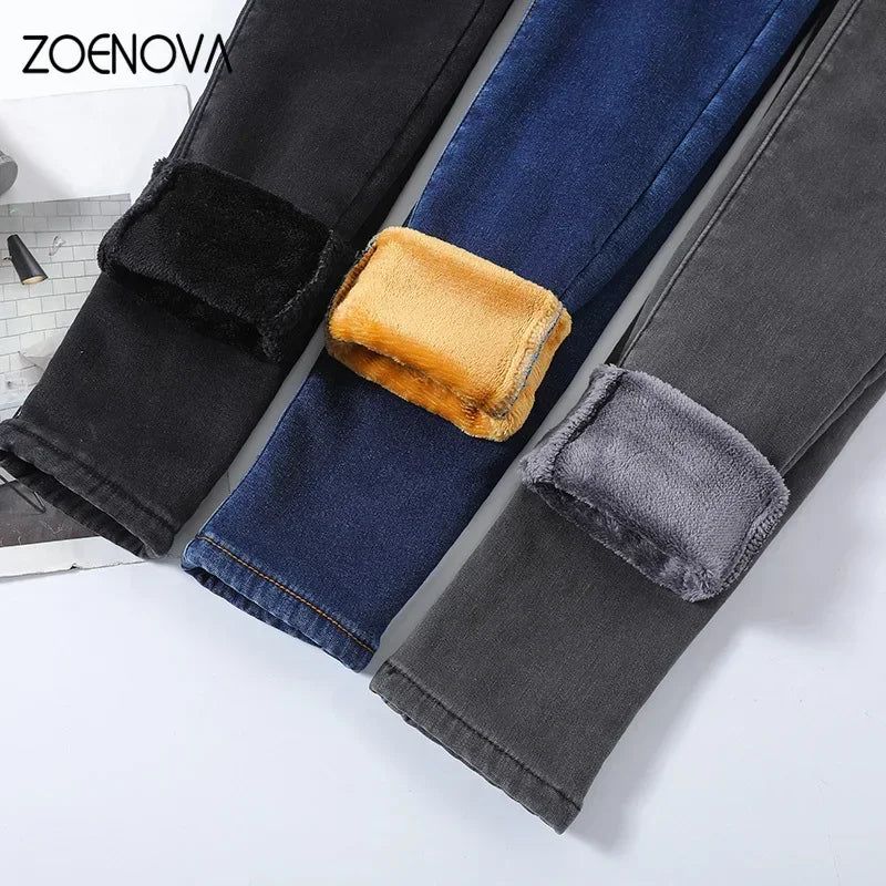 ZOENOVA Kvinnor Tjock sammetsjeans Fleece Varmt koreanskt Mode Hög midja Skinny Elastiska Byxor Jean Casual Legging Vinter 2023