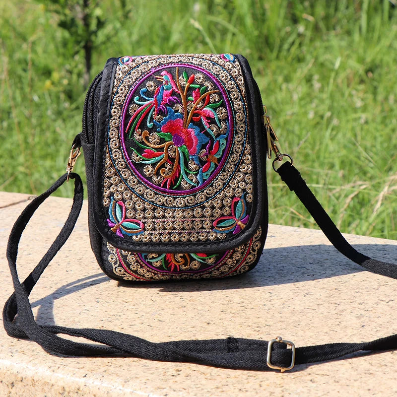 Yunnan Ethnic Style Phone Bag - Double Layer Canvas Flap with Embroidery