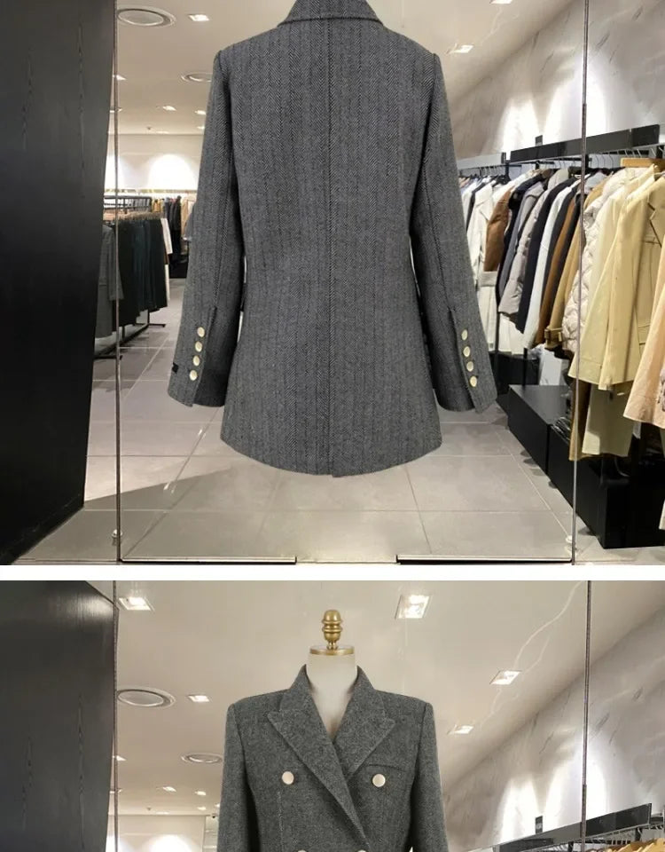 Women's Double Breasted Wool Coat in Solid Color