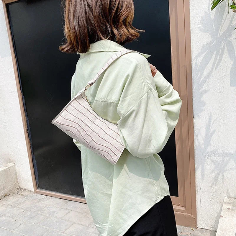 Retro Alligator Pattern Female Small Handbags and Purse – Armpit Shoulder Bags, High-Quality PU Leather Ladies Clutch Totes Bag.