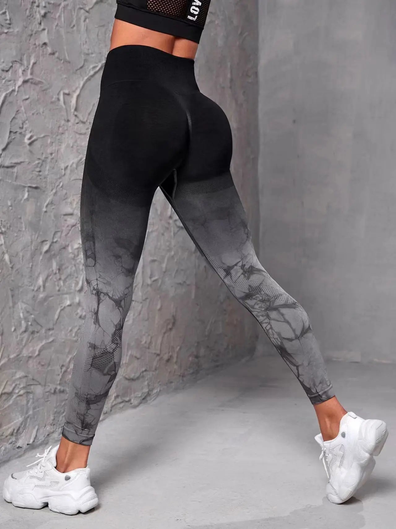 Women's High Waist Gradient Seamless Leggings with Scrunch Butt