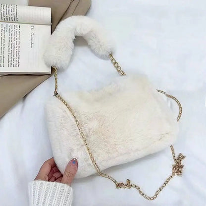 Fashion Women Fluffy Shoulder Bag – Winter Chain Underarm Bag med mjukt plyschhandtag