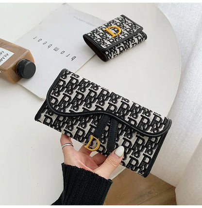 High-quality Fashion Cloth Short Wallet – Female Long Folding Wallet for Multi-cards and Change, Trendy Design.