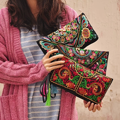 Vintage Ethnic Style Embroidered Wallet – Long Wristlet Clutch Bag with Floral Fabric Design and Phone Pocket