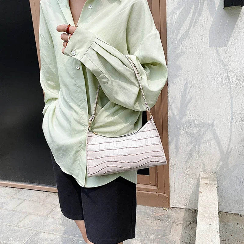 Retro Alligator Pattern Female Small Handbags and Purse – Armpit Shoulder Bags, High-Quality PU Leather Ladies Clutch Totes Bag.