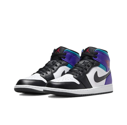 Nike Air Jordan 1  Medium Cut Basketball Shoes