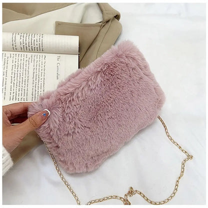 Fashion Women Fluffy Shoulder Bag – Winter Chain Underarm Bag med mjukt plyschhandtag