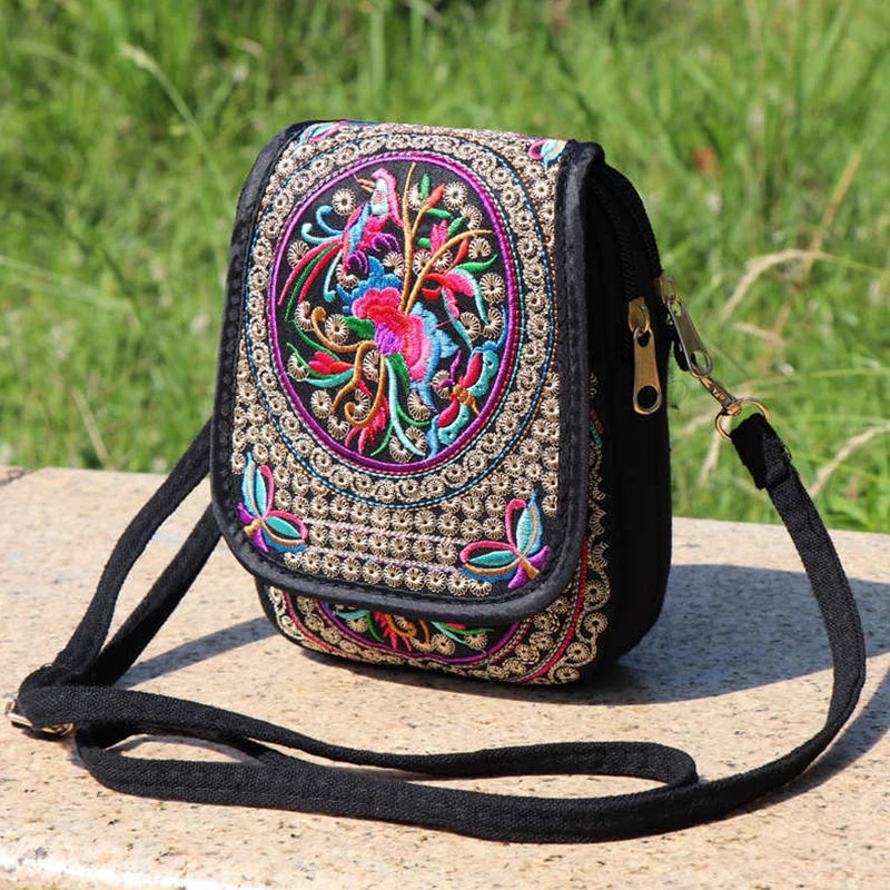 Yunnan Ethnic Style Phone Bag - Double Layer Canvas Flap with Embroidery