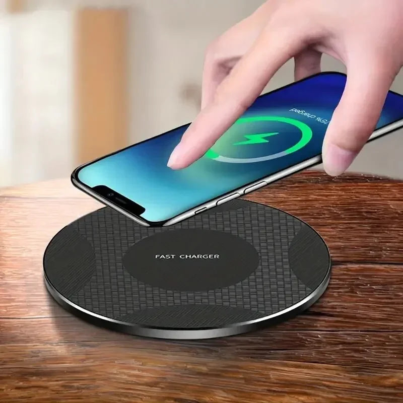 Wireless Charger Pad Stand Desktop Ultra-thin Mobile Phone Fast Charging Dock Station For iPhone 15 14 13 12 11 Samsung Xiaomi